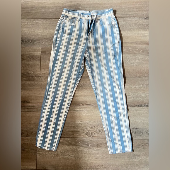 Jeans - Picture 2 of 2